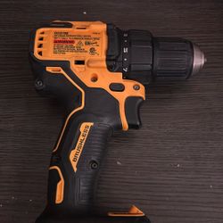 DeWALT 20v Drill (Doesn’t Come With The Battery)