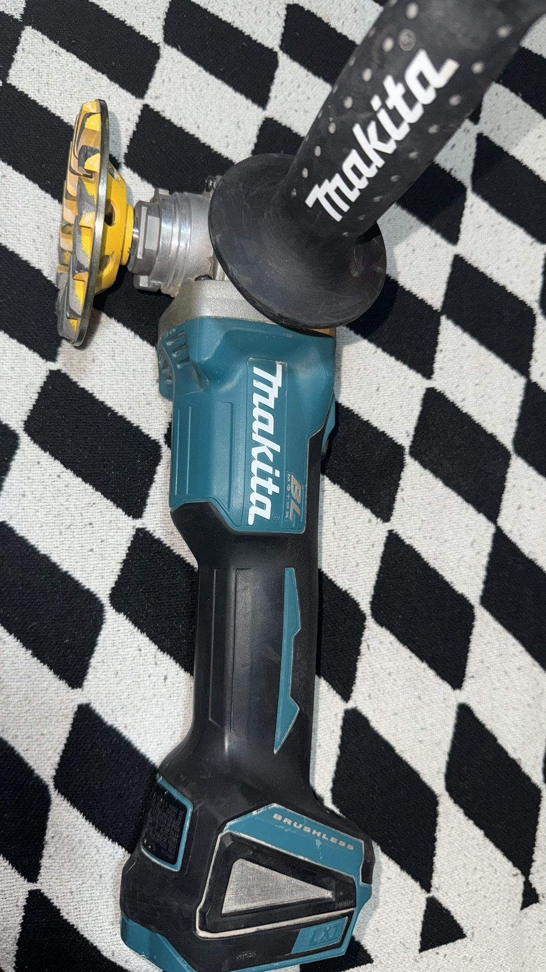 Makita Grinder