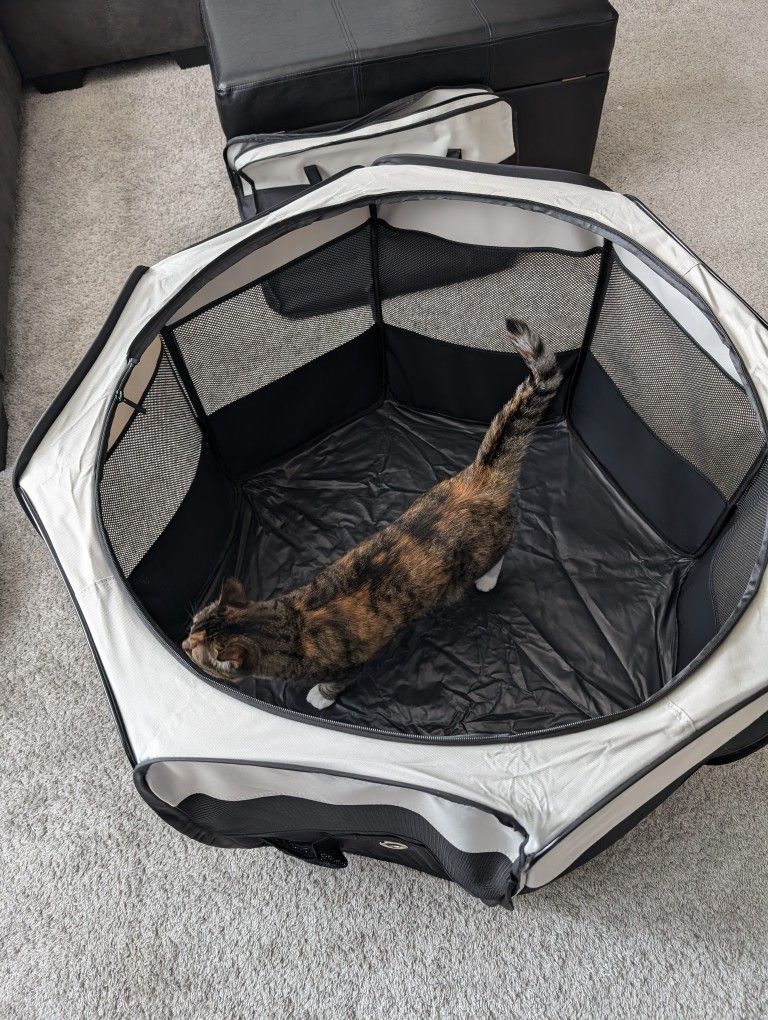Portable, Foldable Pet Pen For Small/Medium Pets