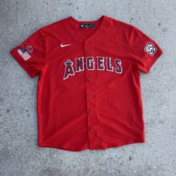 Nike Los Angeles Angels red baseball jersey size youth XL/ Small men 