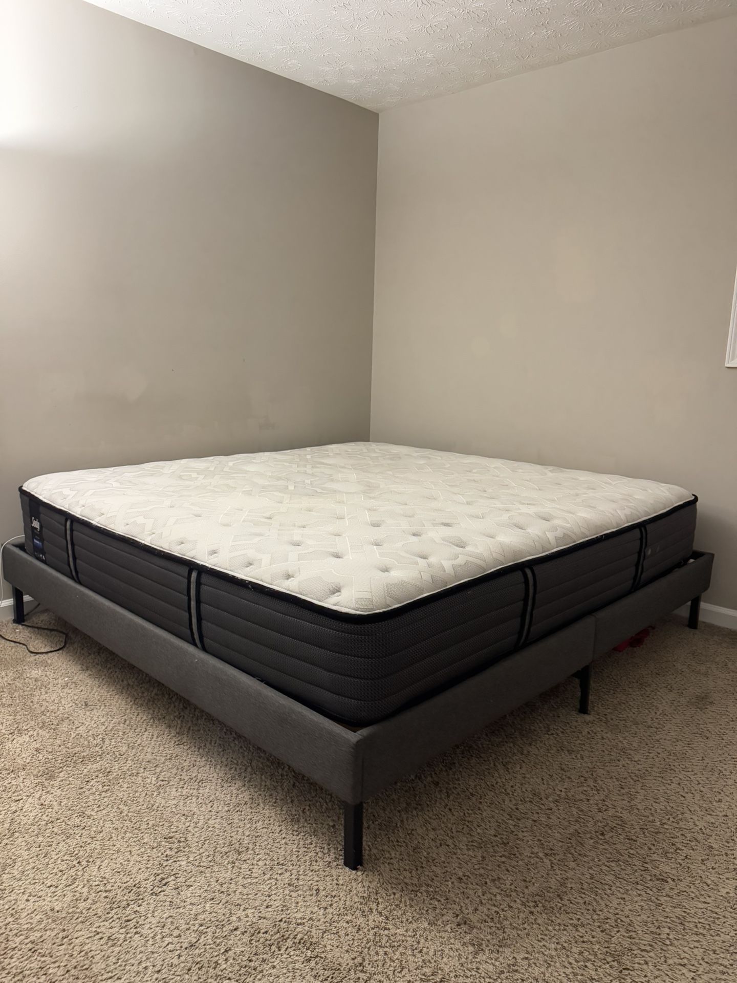 Sealy Premium King Mattress + Base – Great Condition