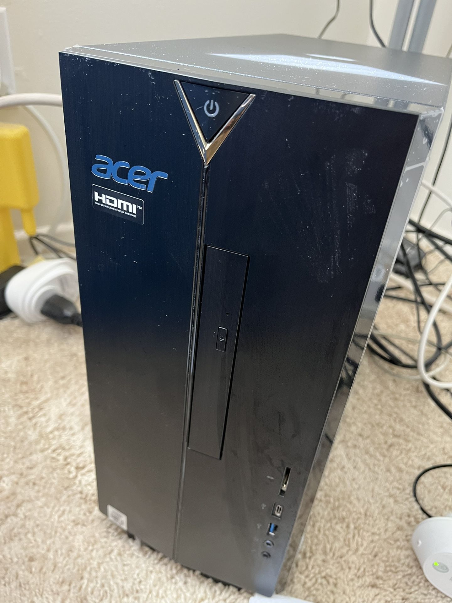 Acer Aspire Desktop (4.5/5 stars, 1874 reviews on Amazon)