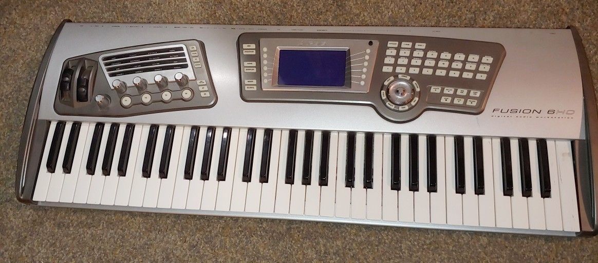 Alesis Fusion 61 Key Synth Workstation