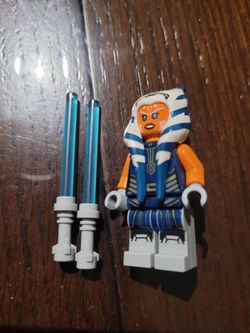 Lego Ahsoka Minifigure 