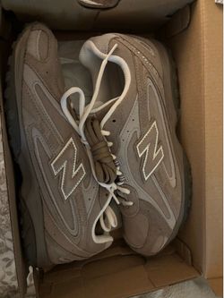New Balance 204L