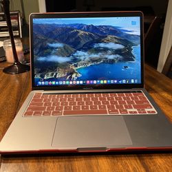 MacBook PRO - M1 - With Apple care.