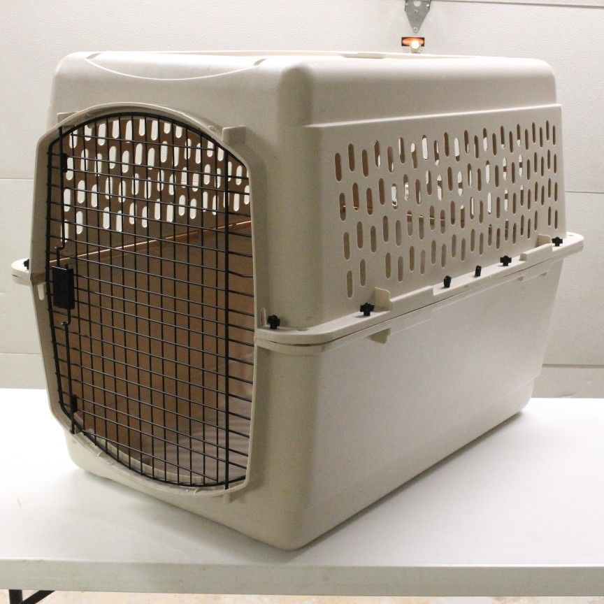 Bargain Hound XLarge Pet Crate Carrier for Sale in Wheaton, IL OfferUp