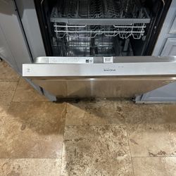 LG Dishwasher