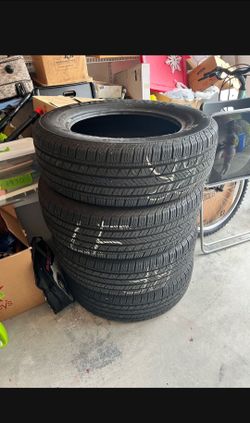 Tires 225/65/R17