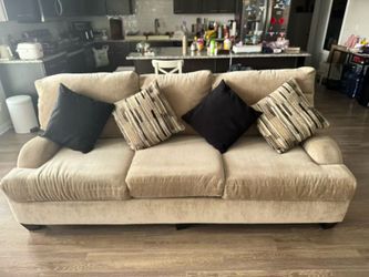 LS, Sierra Foam IV 95" Fabric Chenille Sofa