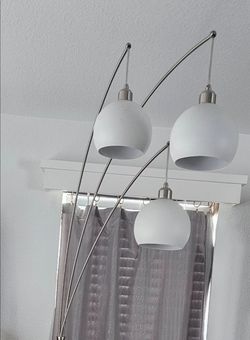 Floor lamp