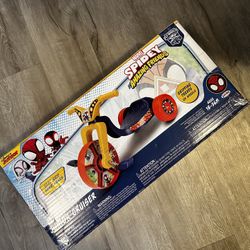 Spidey and Friends Junior Cruiser