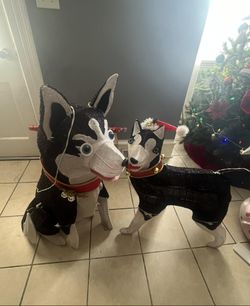 Husky Dogs Christmas Outdoor Ornament 