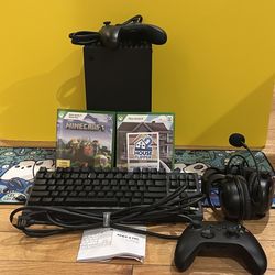 Xbox X, 2 Controllers, Hyper X Headset, HDMI And Power Cord, Steelseries APEX 3 TKL Keyboard, Minecraft Disc And House Flipper 2