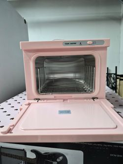 Pink towel warmer