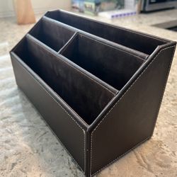 Securo Faux-leather Desk Organizer