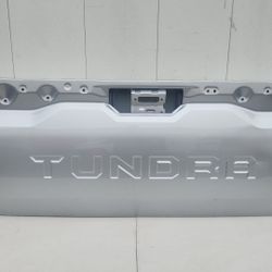 Toyota Tundra Rear Tailgate 2022-2025