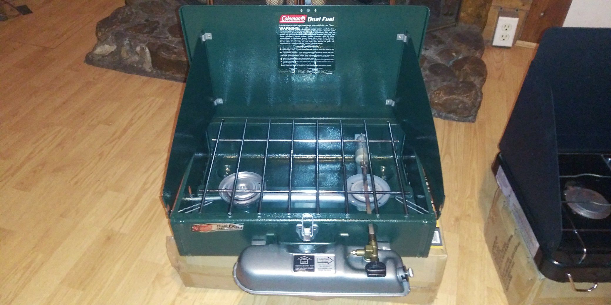 CAMPERS DEAL OF THE DAY!! 2 CAMP STOVES