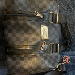 New Black Purse
