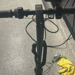 Very Good Scooter 40 Miles Of Range Ninebot E-scooter  Bought Brand New For 1200$