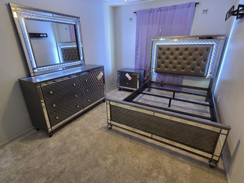 Brand New 4 Pcs Bedroom Set Queen Bed, 1 Night, Dresser & Mirror LED Light Mirror & Bed $1399