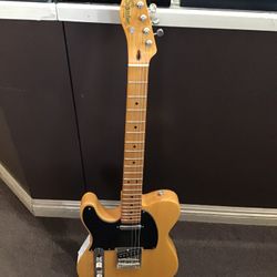 SQUIER TELECASTER BUTTERSCOTCH GUITAR W/ BLACK HARD CASE