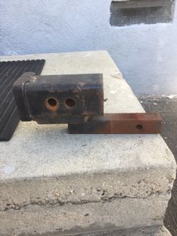 Custom made. 1” 1/4 to 2” receiver hitch.