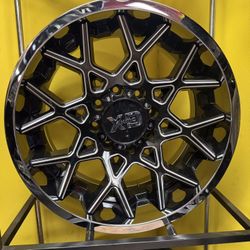 20x10” KMC “XD831 CHOPSTIX”