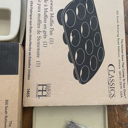 Pampered Chef Stoneware