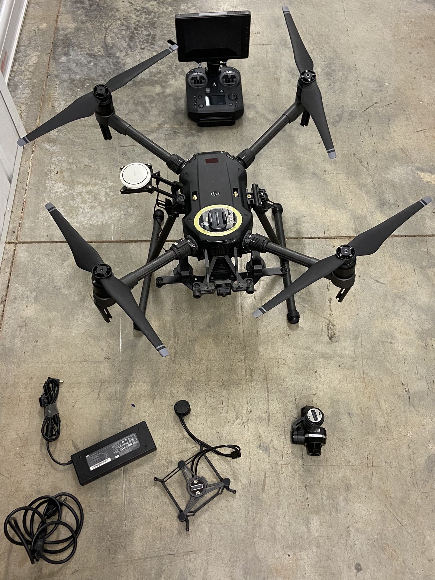 dji Matrice 210RTK And dji Zenmuse XT Flir Camara
