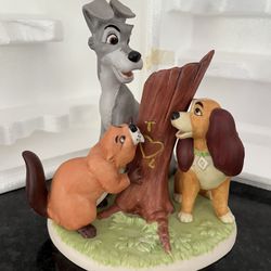 Disney Collectible Figurine Lady and the Tramp