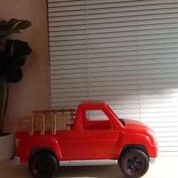 Red Barbie Sweet Orchard Farm Pickup toy truck Plastic Big toy vehicle Mattel 2017 Like New $25 OBO