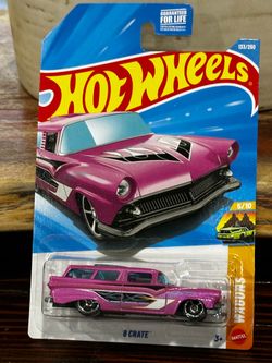 Hot Wheels 8 CRATE Pink