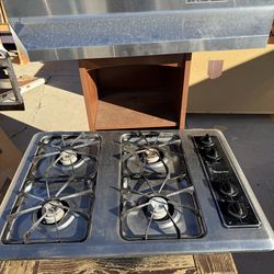 Gas Stove Top with Hood