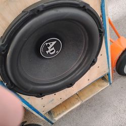 15" Audiopipe subwoofer w/custom box