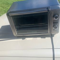 Black And Decker Toaster Oven Very Good Condition