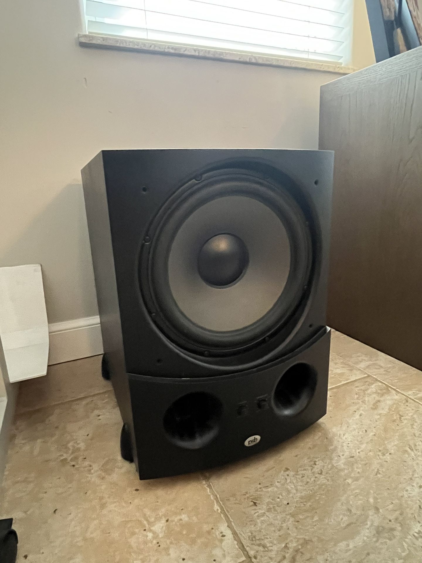 subwoofer