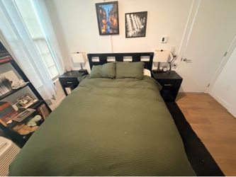 Queen Bedroom Set – Bed Frame + 2 Matching Nightstands