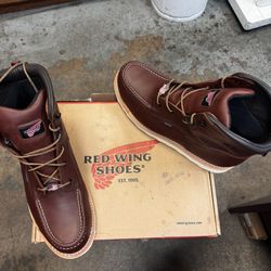 RED WING BOOTS 