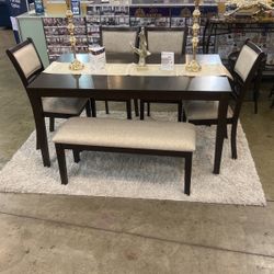 DINING TABLE, 4 CHAIRS & BENCH