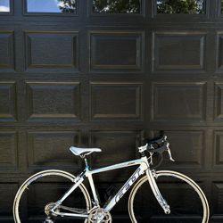 Felt 5 Ziu Series Full Carbon Road Bike