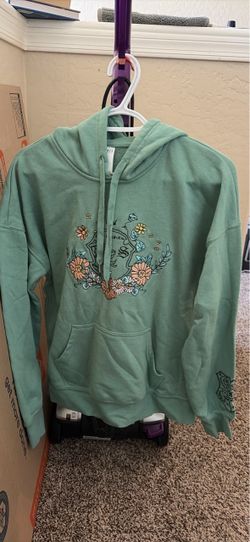 Boxed lunch slytherin sweater