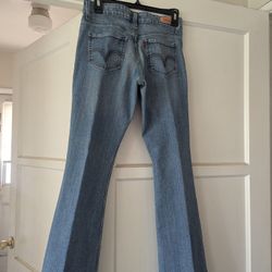 Levi's 
