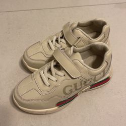 Kids Gucci Size 34