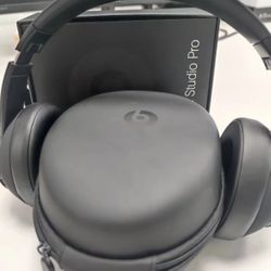 Beats Studio Pro