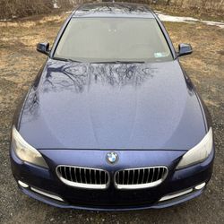 2015 BMW 528i X-drive 160,000 Miles WITH HUD