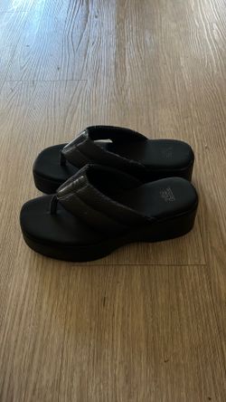 Wild Fable Size 6