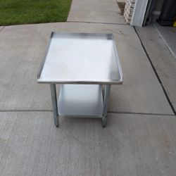 Steelton 30" x 24" 18-Gauge Stainless Steel Equipment Stand 