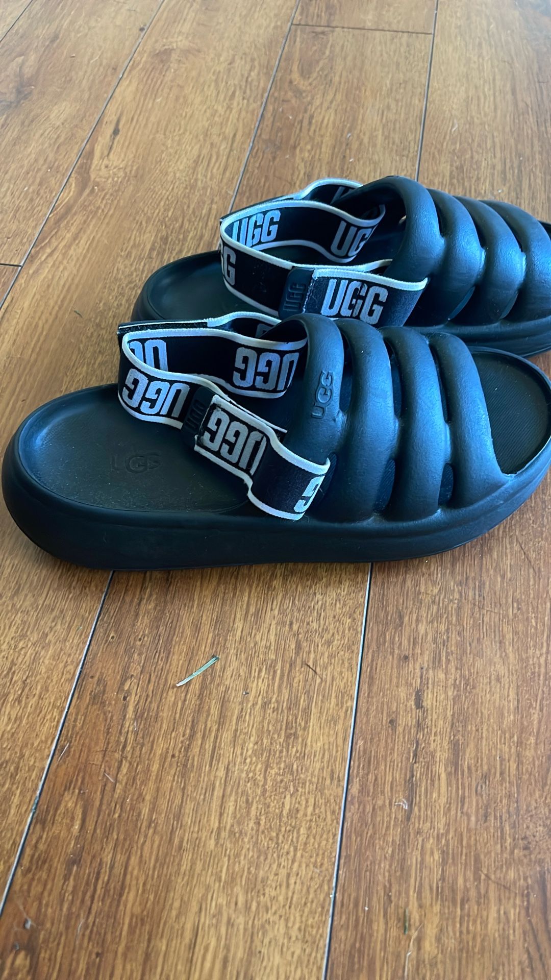 UGG Sport Yeah Slide