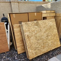 FREE, PLYWOOD CRATES FOR MOVERS